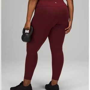 NWT Wunder Under High Rise Tights 25”